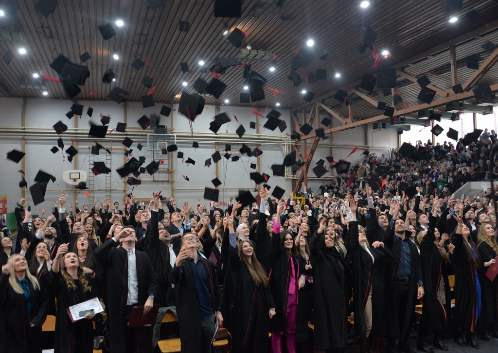 SOLEMN PROMOTION OF GRADUATES AND MASTERS OF THE UNIVERSITY OF TUZLA