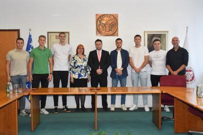 Prijem za studente - stipendiste Ministarstva za kulturu, sport i mlade TK u Rektoratu Univerziteta u Tuzli