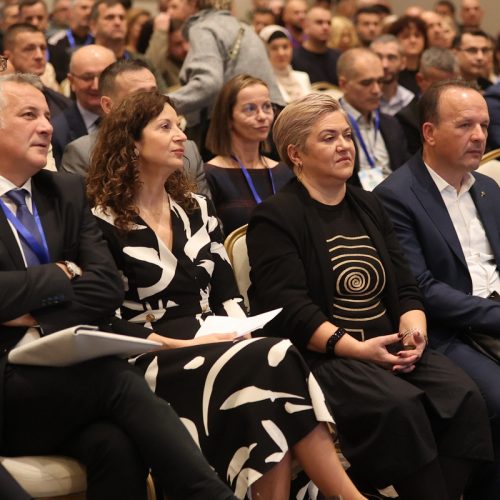 589914525_1378953364244470_3015476485664634972_n