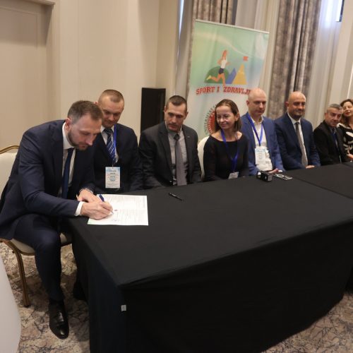 589942145_1378954584244348_2466074110750535111_n