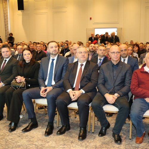 591272124_1378952610911212_7371214622820548938_n